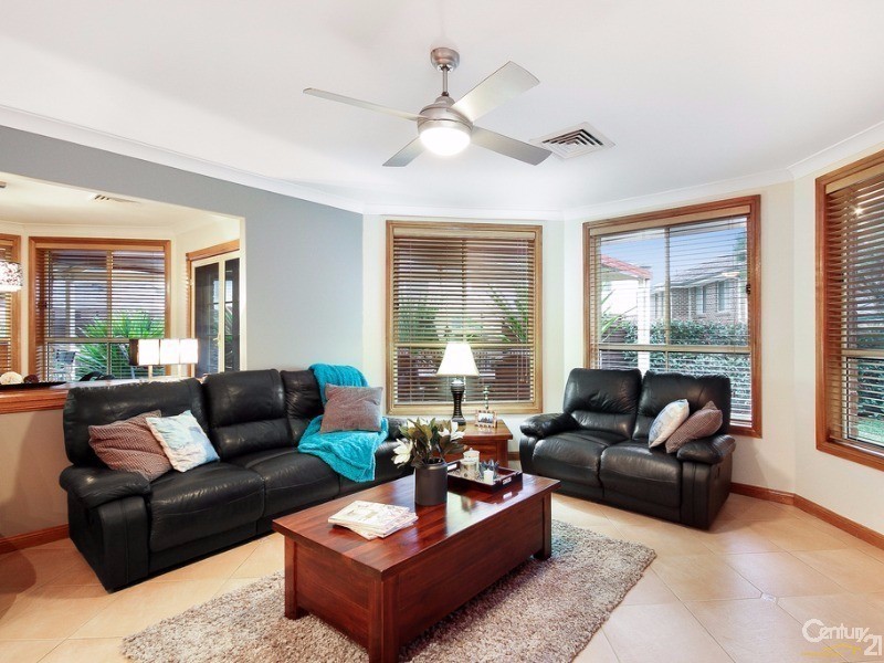 10 Oak Tree Grove, Kellyville NSW 2155