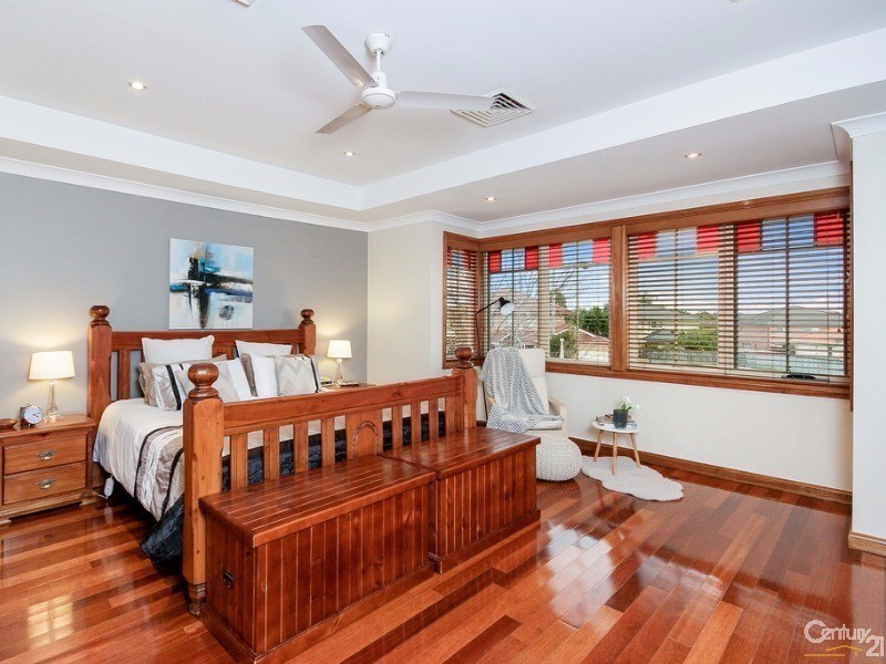 10 Oak Tree Grove, Kellyville NSW 2155