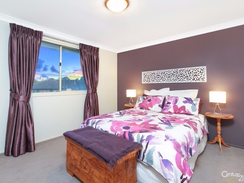 24 Baron Close, Kings Langley NSW 2147