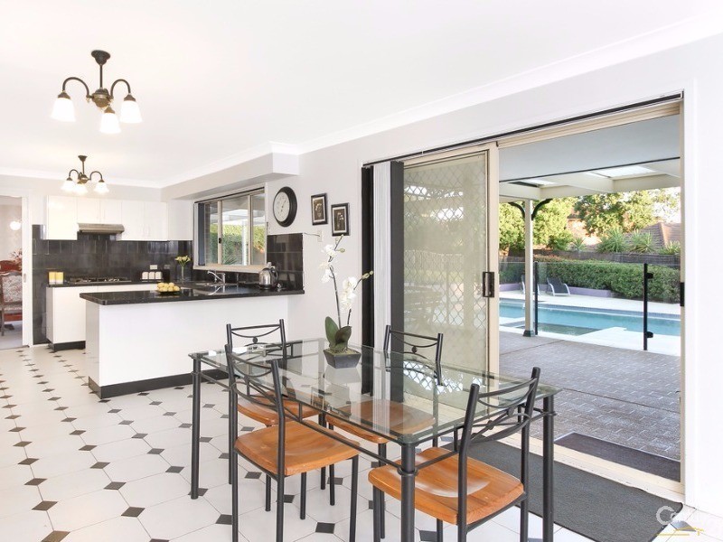 24 Baron Close, Kings Langley NSW 2147