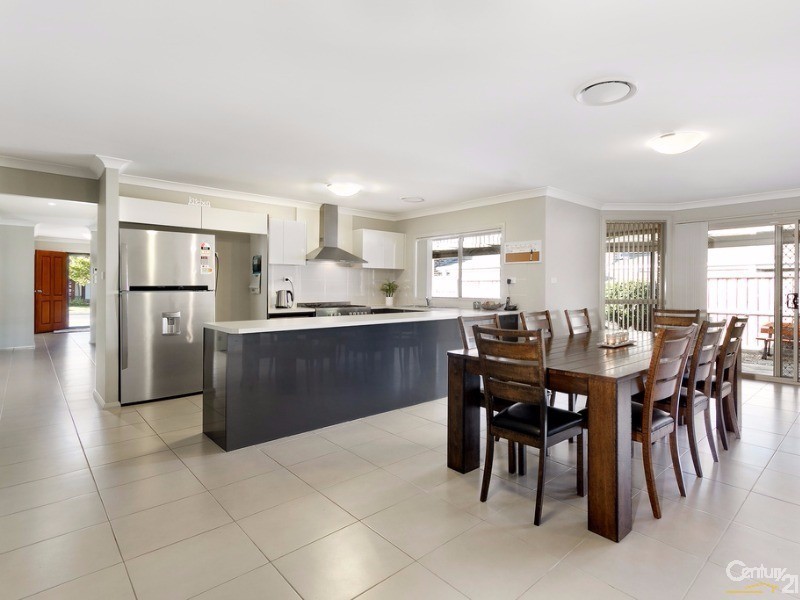 18 Shearer Place, Colebee NSW 2761