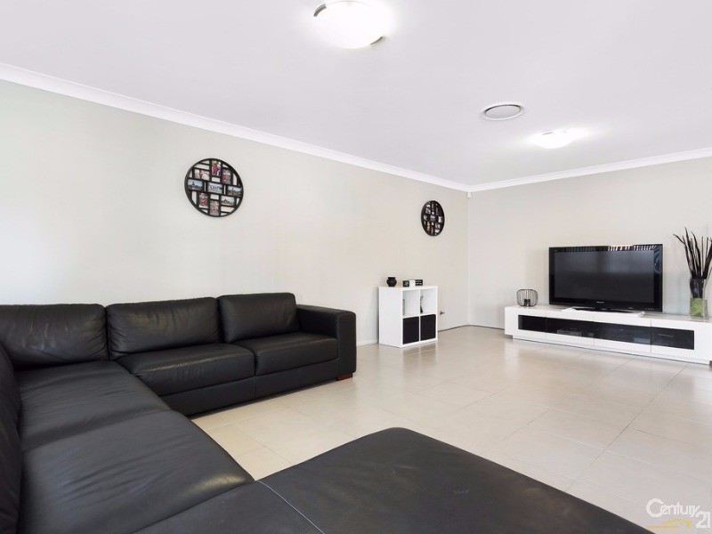 18 Shearer Place, Colebee NSW 2761