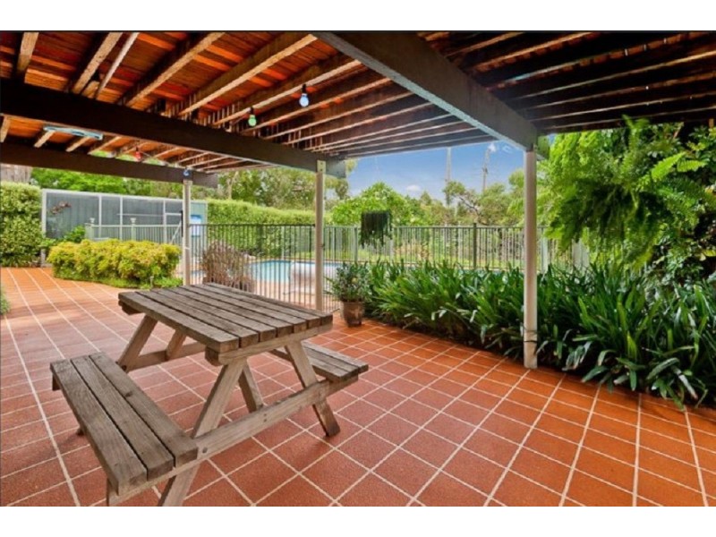 27 Dandarbong Avenue, Carlingford NSW 2118