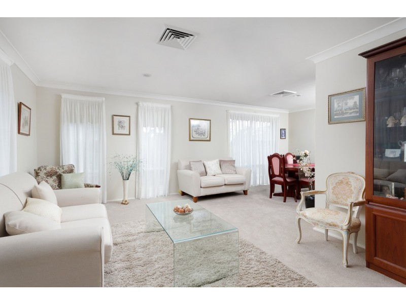 5 Conway Place, Kings Langley NSW 2147