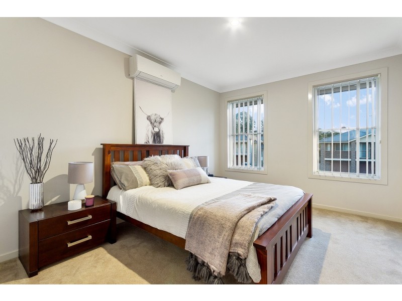 4 Silo Place, Mcgraths Hill NSW 2756