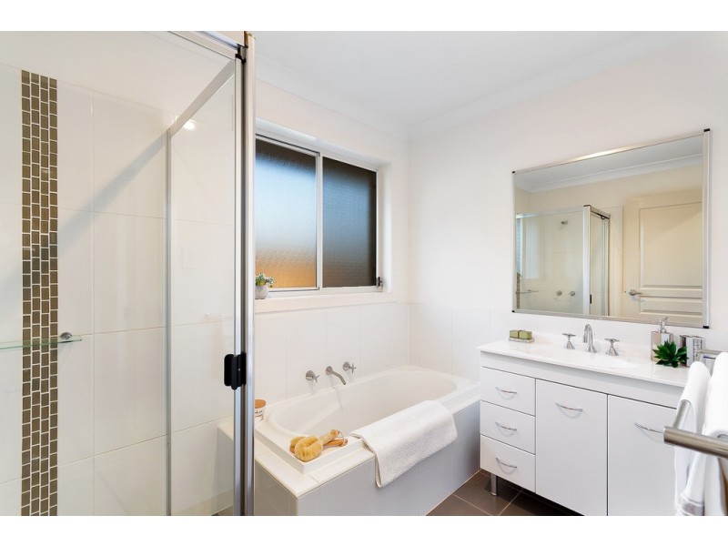 4 Silo Place, Mcgraths Hill NSW 2756