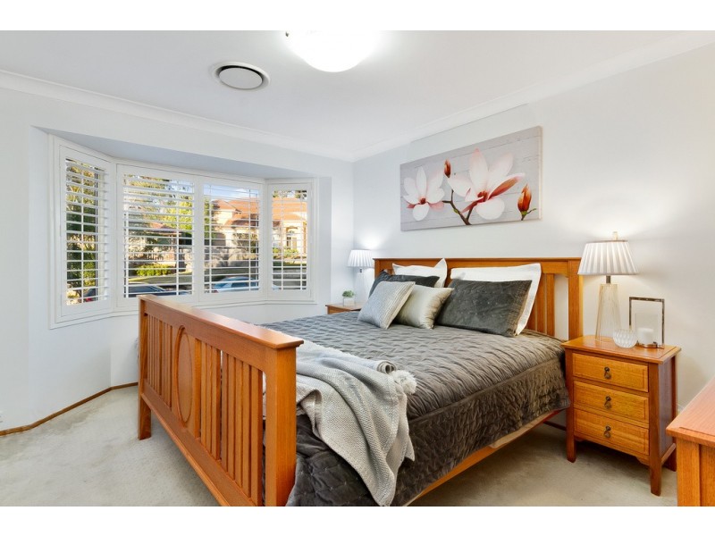 13 Nicholas Close, Bella Vista NSW 2153