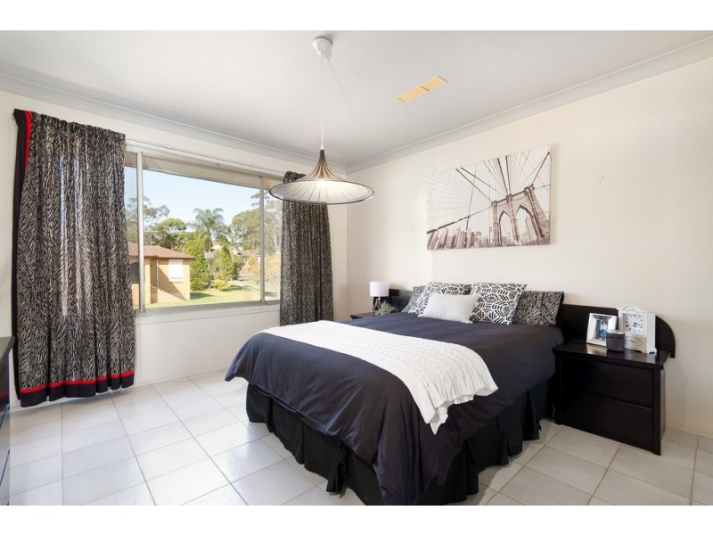 1 Conway Place, Kings Langley NSW 2147