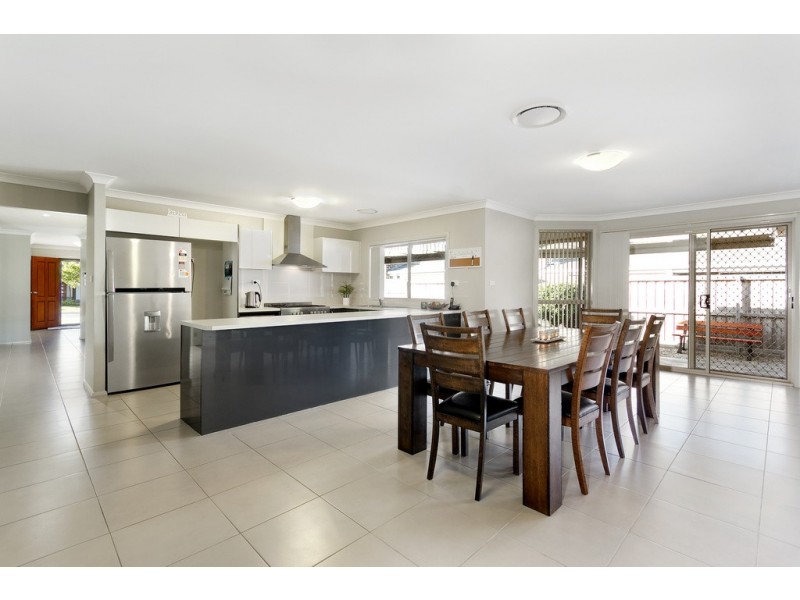 18 Shearer Place, Colebee NSW 2761