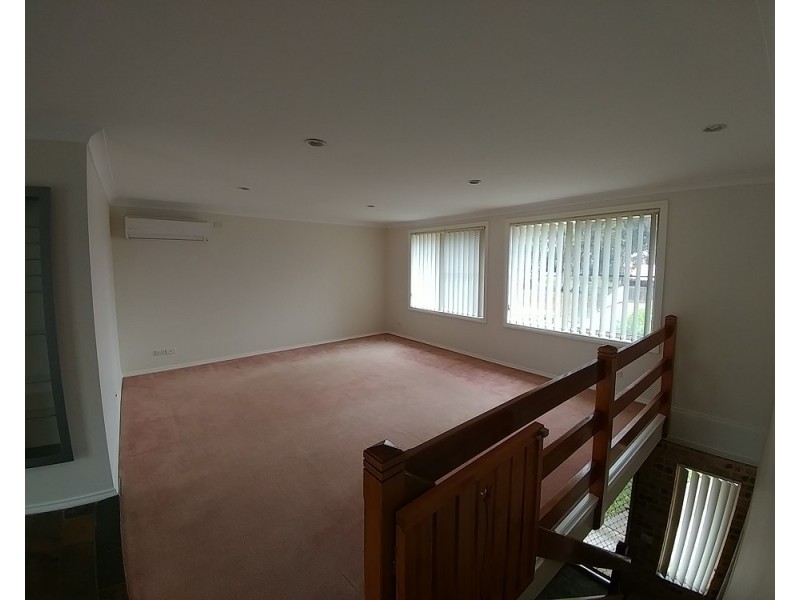 2 Reiby Place, Mcgraths Hill NSW 2756