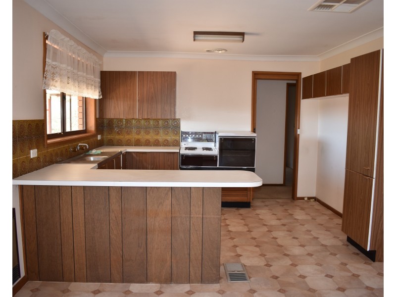17 Jubilee Street, Parkes NSW 2870