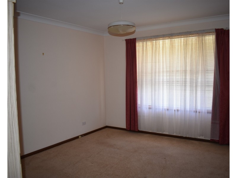 17 Jubilee Street, Parkes NSW 2870