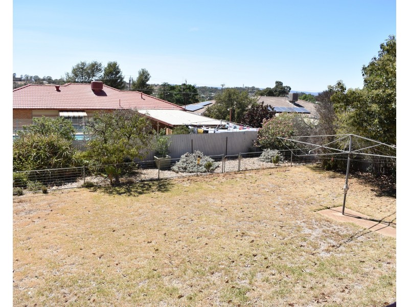 17 Jubilee Street, Parkes NSW 2870