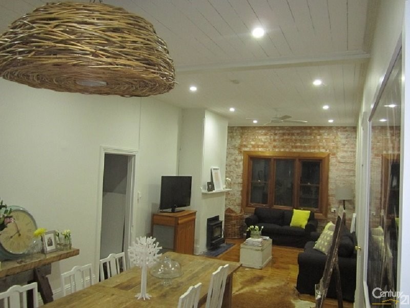 31 Hill Street, Parkes NSW 2870