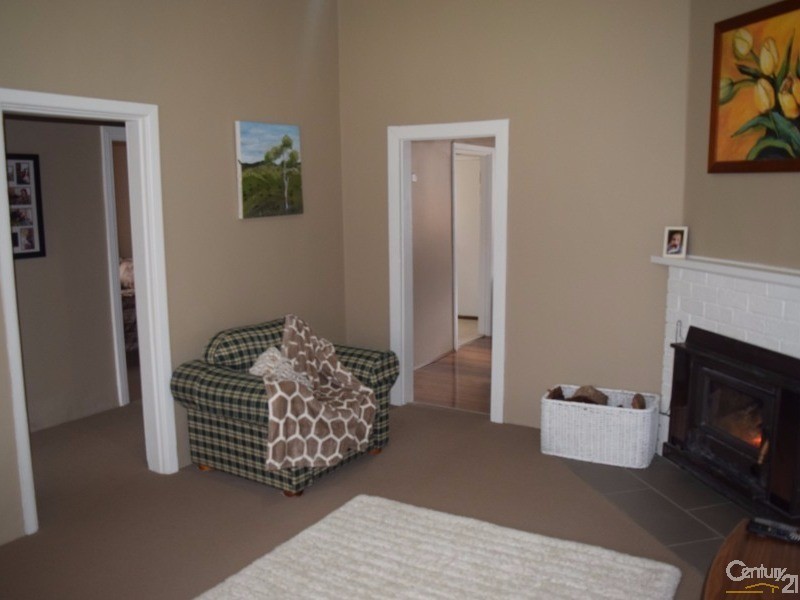 96 Clarinda Street, Parkes NSW 2870