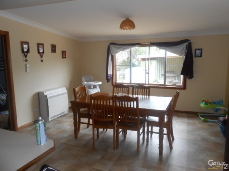 27 Reid Street, Parkes NSW 2870