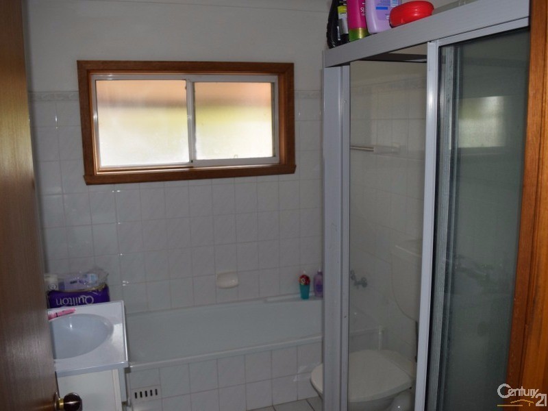 27 Reid Street, Parkes NSW 2870