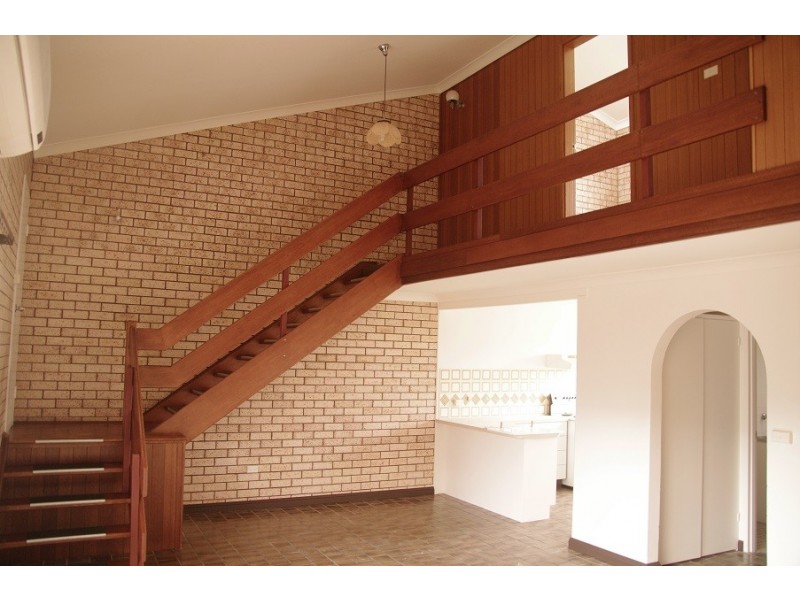 6/11 ALBERT ST, Parkes NSW 2870