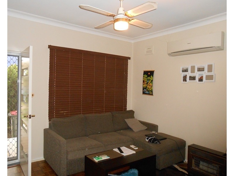4 Currajong Street, Parkes NSW 2870