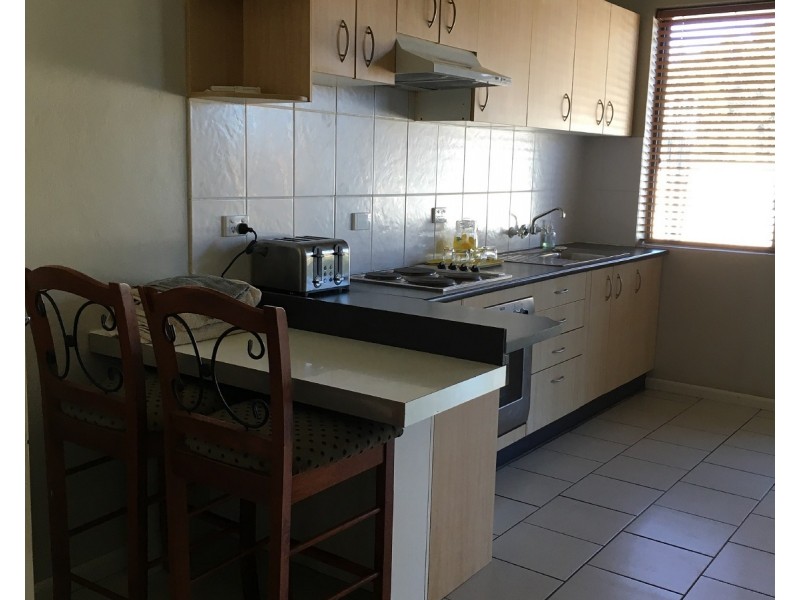 2/70 BOGAN ST, Parkes NSW 2870
