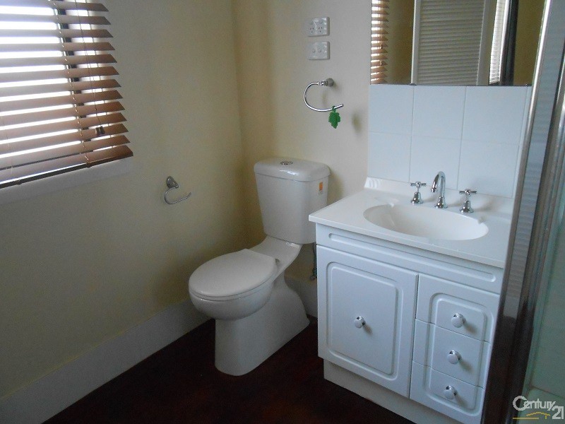 2 Mill Street, Parkes NSW 2870