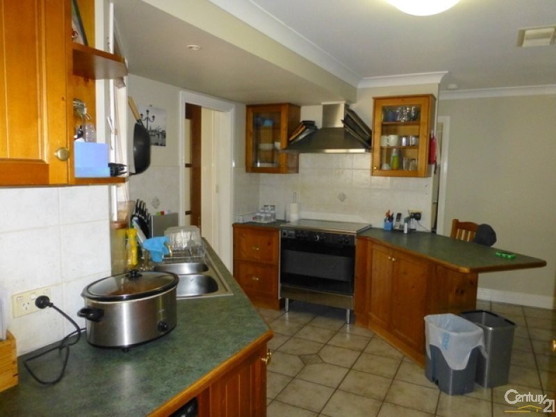 3 John Curtin Street, Parkes NSW 2870