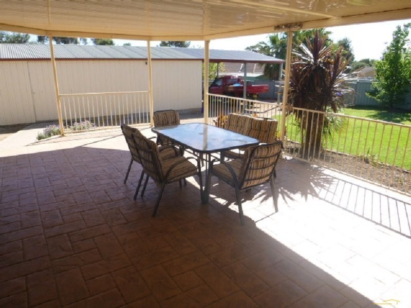 3 John Curtin Street, Parkes NSW 2870