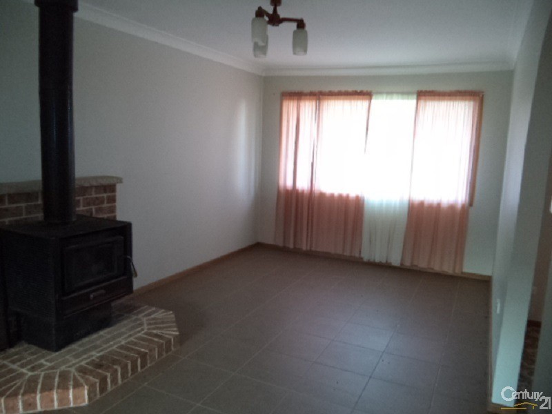 22 Hamilton Road, Parkes NSW 2870