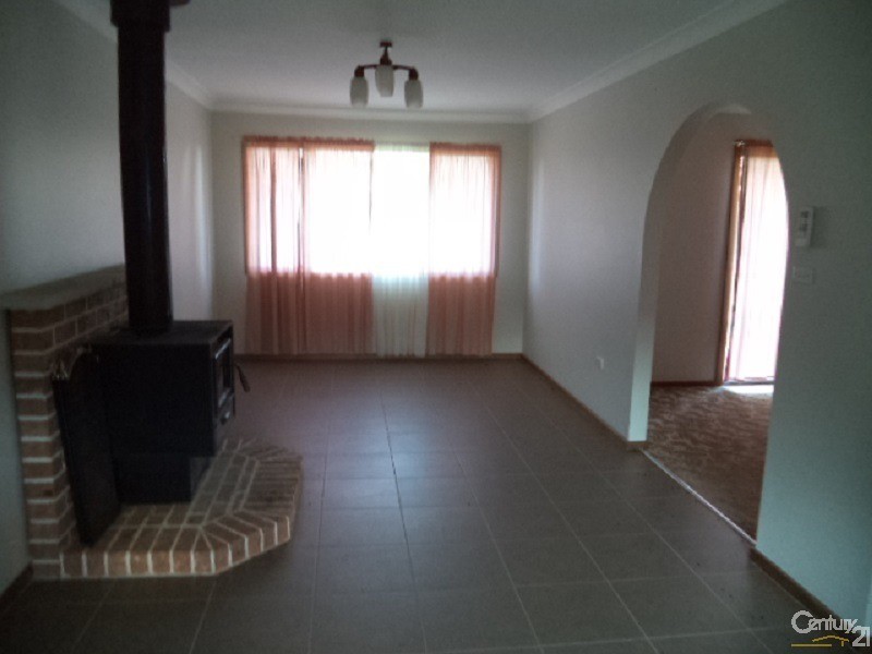 22 Hamilton Road, Parkes NSW 2870