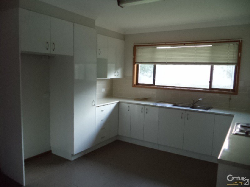 22 Hamilton Road, Parkes NSW 2870