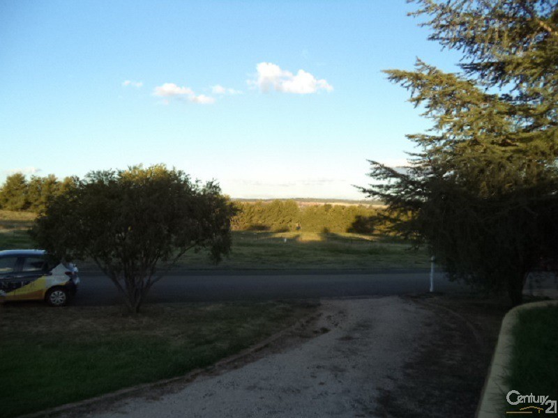 22 Hamilton Road, Parkes NSW 2870