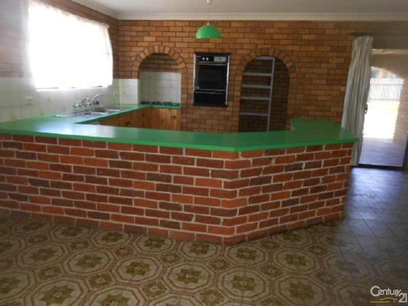 22 Nash Street, Parkes NSW 2870