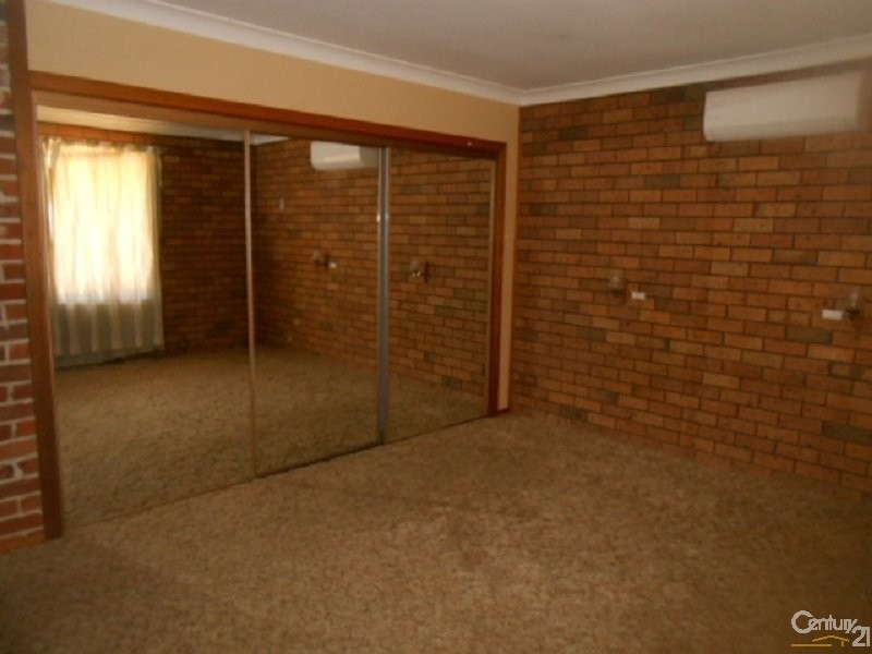 22 Nash Street, Parkes NSW 2870