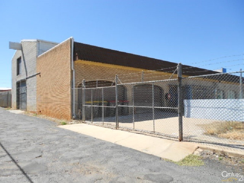 Parkes NSW 2870