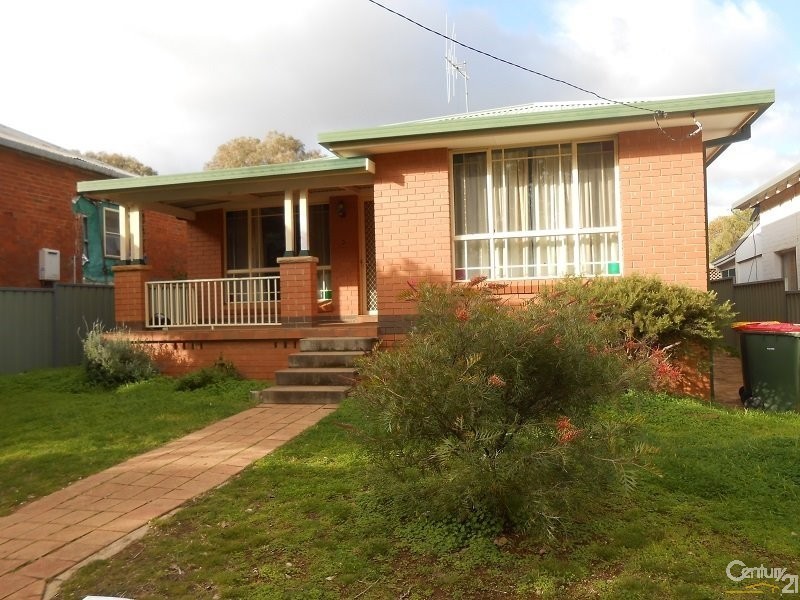 149 CURRAJONG ST, Parkes NSW 2870