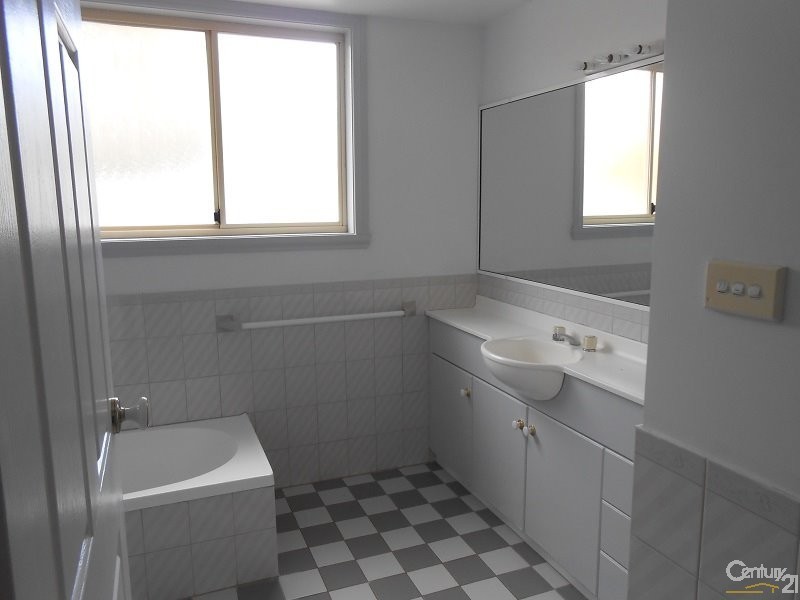 149 CURRAJONG ST, Parkes NSW 2870