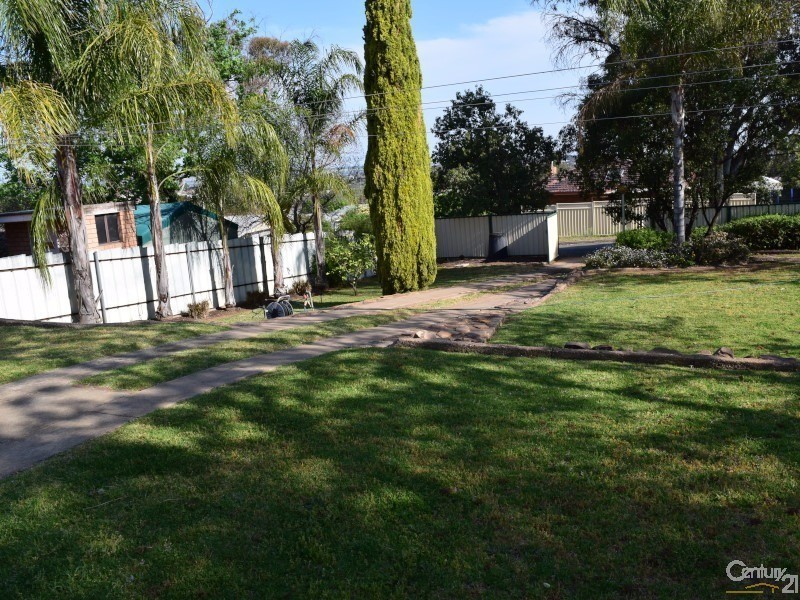 45 Rose Streert, Parkes NSW 2870