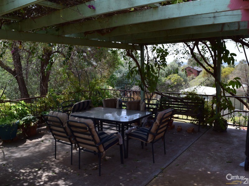 4 Monica Close, Parkes NSW 2870