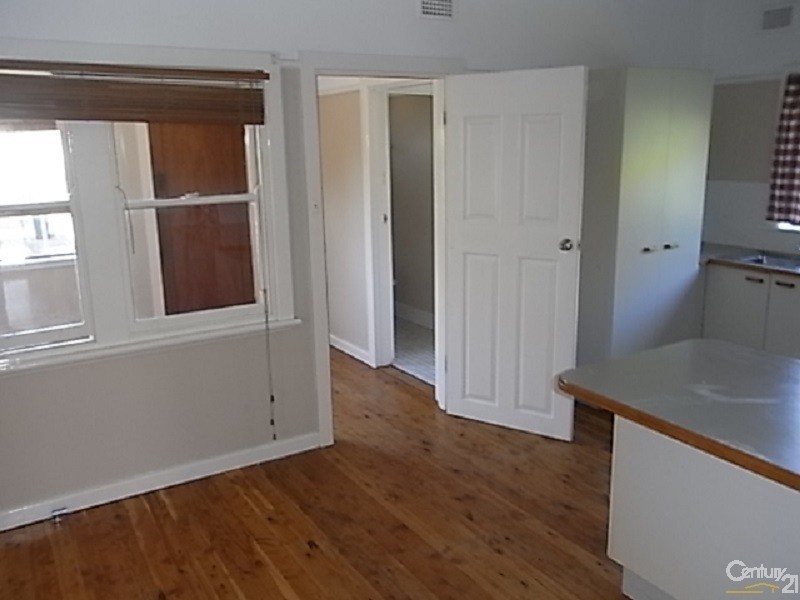 23 Mitchell Street, Parkes NSW 2870