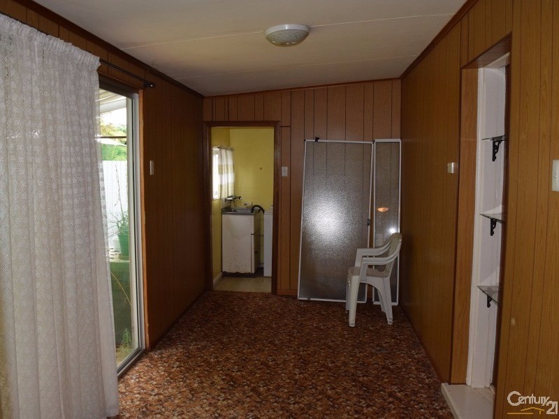 1 Close Street, Parkes NSW 2870