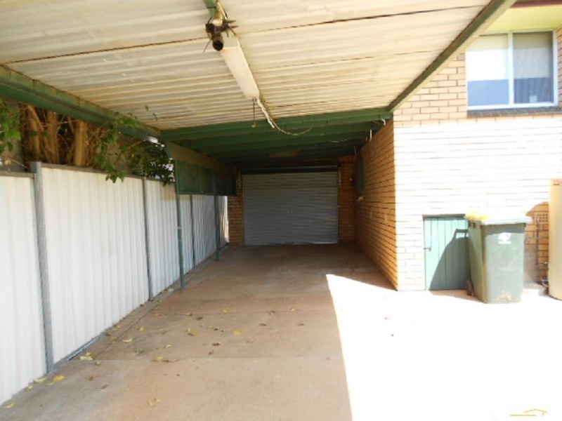 22 Weston Street, Parkes NSW 2870