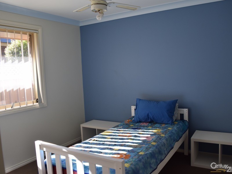 8  Noonan Street, Parkes NSW 2870