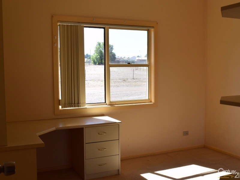 14 Dunns Lane, Parkes NSW 2870