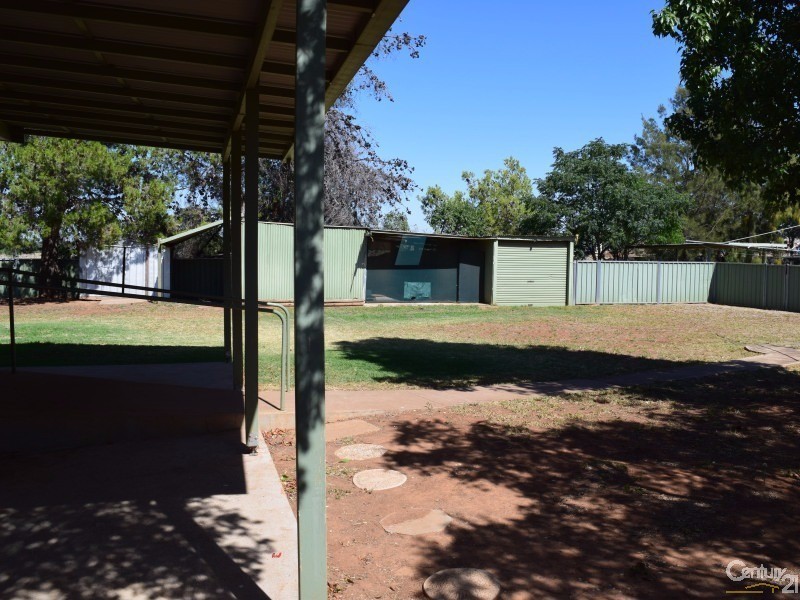 14 Dunns Lane, Parkes NSW 2870