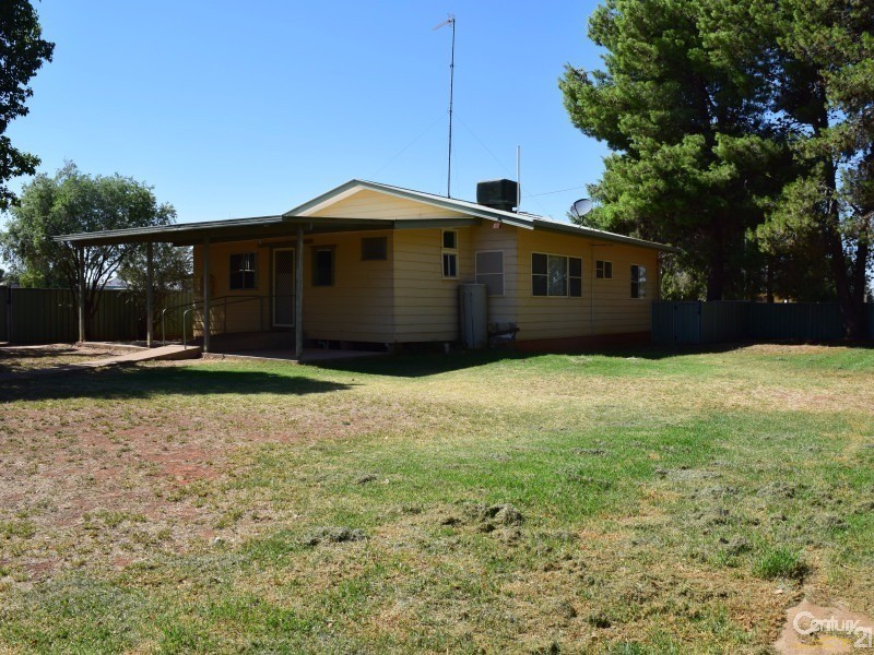 14 Dunns Lane, Parkes NSW 2870
