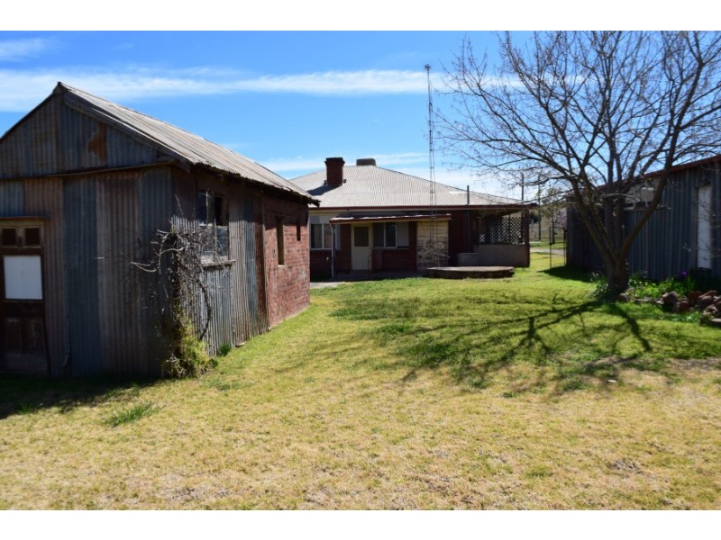 80 Peak Hill Road, Parkes NSW 2870