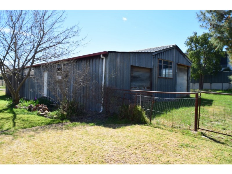 80 Peak Hill Road, Parkes NSW 2870
