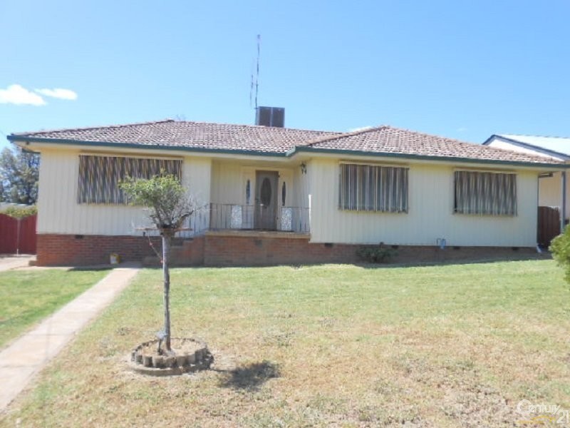 5 Fisher Street, Parkes NSW 2870