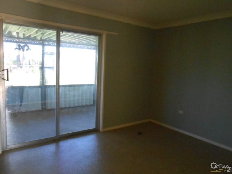 5 Fisher Street, Parkes NSW 2870