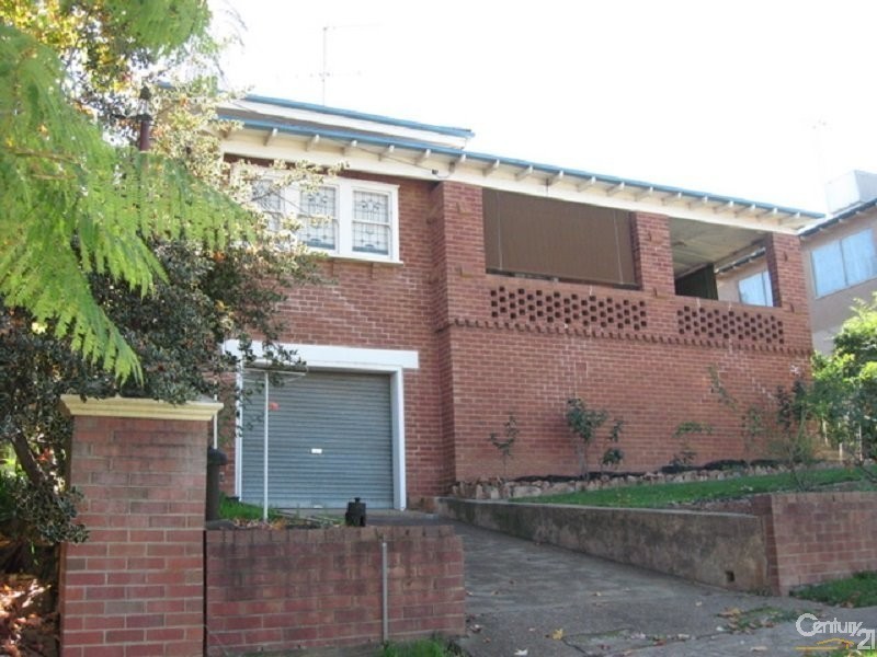 36 Gap Street, Parkes NSW 2870